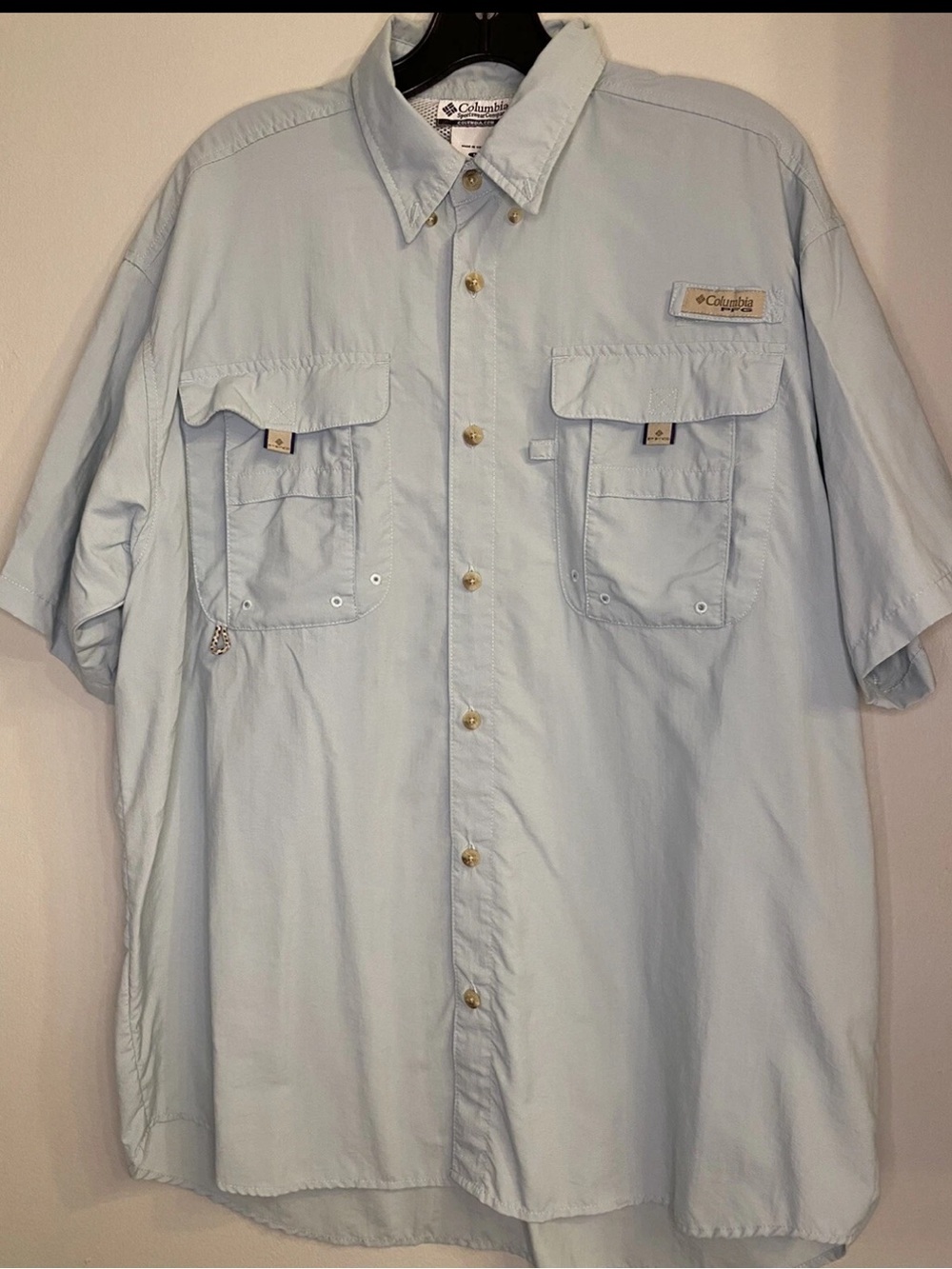 Columbia Light Blue Short Sleeve Outdoor Fishing Shirt size Small